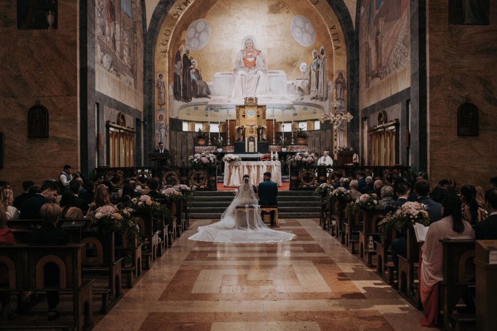 Fotografo a Brescia
Guida per trovare il migliore
Fotografo a Brescia?